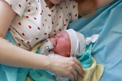 47 малышей родились в Кузбассе в День России