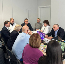 Губернатор Кузбасса Илья Середюк встретился с руководителем Федеральной службы по надзору в сфере здравоохранения Аллой Самойловой