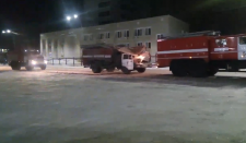 ВИДЕО с пожара Прокопьевск, "Орбита" Пострадал автомобиль УГОЧС