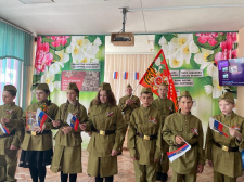 В Киселевске прошла встреча воспитанников школы-интерната № 2 с труженицей тыла Раисой Платоновной Юрьевой