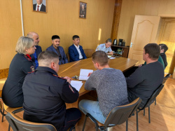В Киселевске полицейские организовали круглый стол с общественниками, представителями национальных диаспор и духовенства