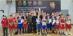 Сто сорок девять участников из разных городов Кузбасса собрали Региональные соревнования по боксу 
