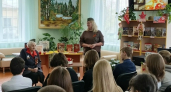 В Киселевском городском округе школьники встретились с труженицей тыла перед Днем Победы