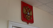В Киселевске трое мужчин пробрались в чужой гараж и украли оттуда технику